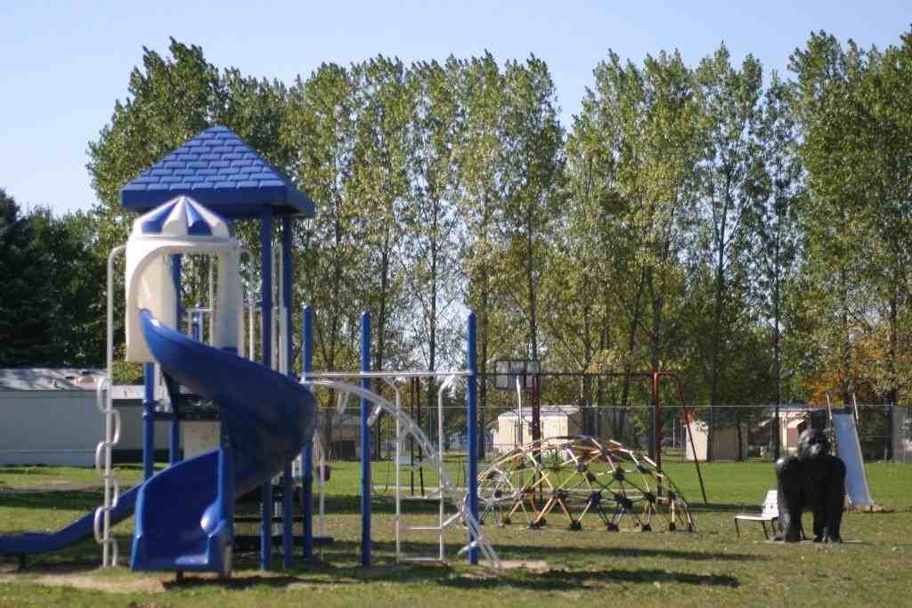 Meadow Lane Estates Apartments in Traverse City, MI 49685 Zumper