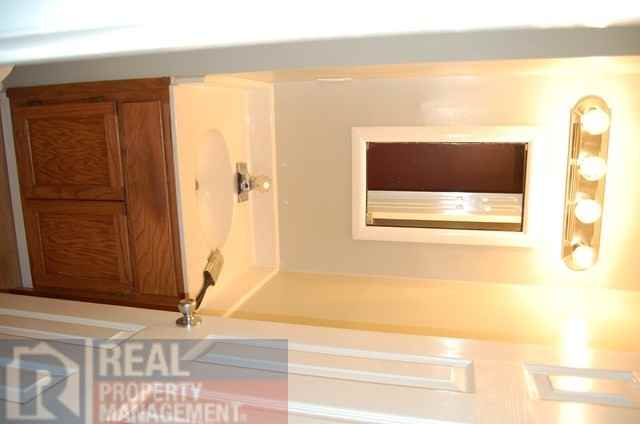 509 Ireland St - Photo 3 of 7