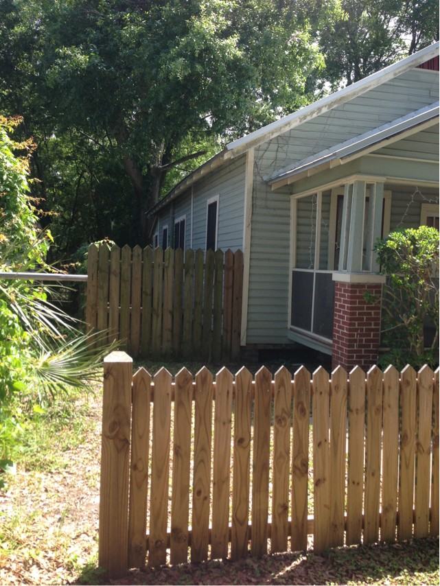 313 NW 7th Ave - Photo 3 of 15