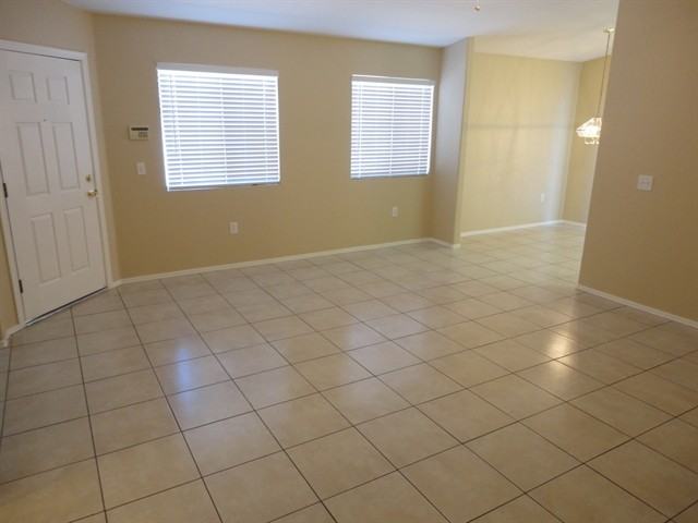 3048 W Mermaid Ct - Photo 2 of 9