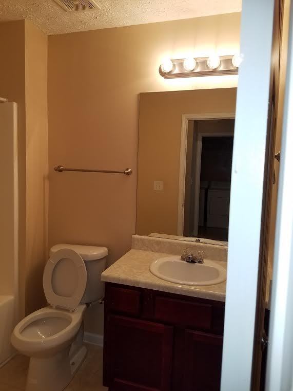 4209 High Park Lane - Photo 3 of 9