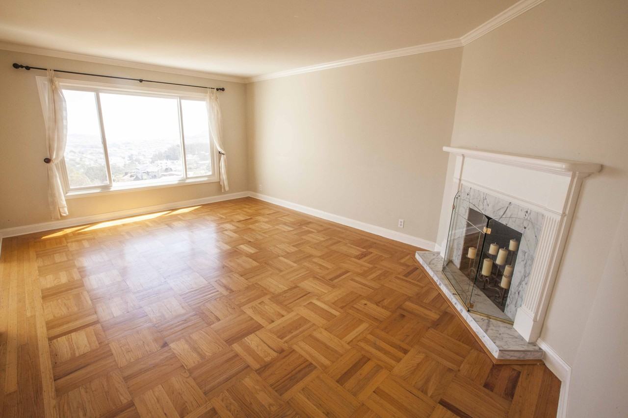 679 Teresita Boulevard - Photo 3 of 16