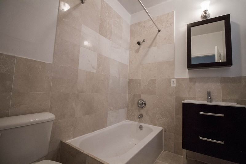 306 Prospect Rd - Photo 3 of 7