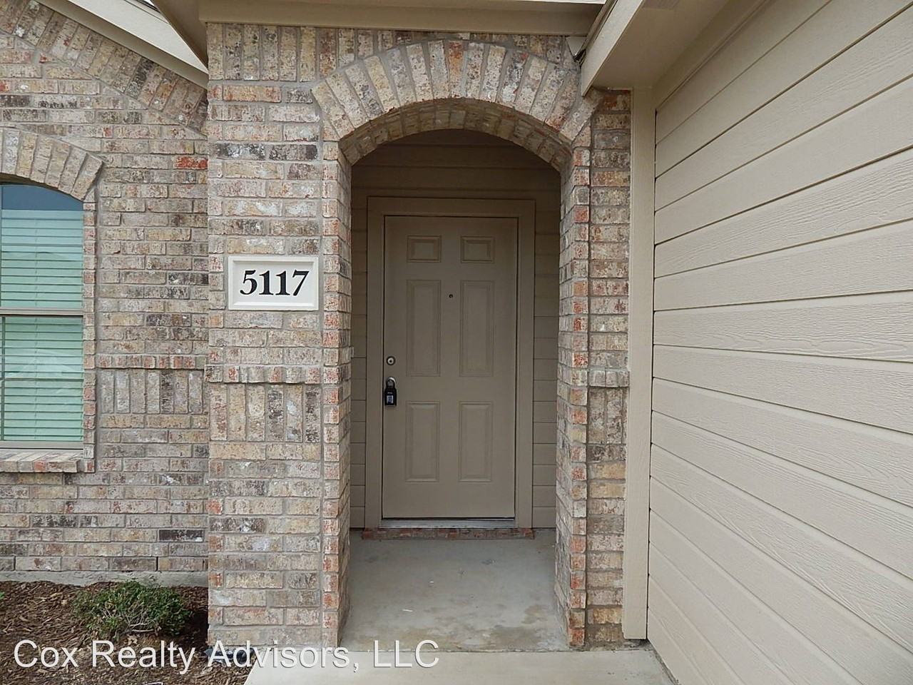 5117 Glen Eden Dr - Photo 2 of 13