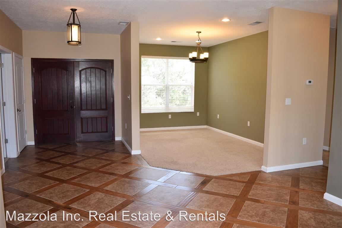 111 Sangre De Cristo Cir - Photo 3 of 27