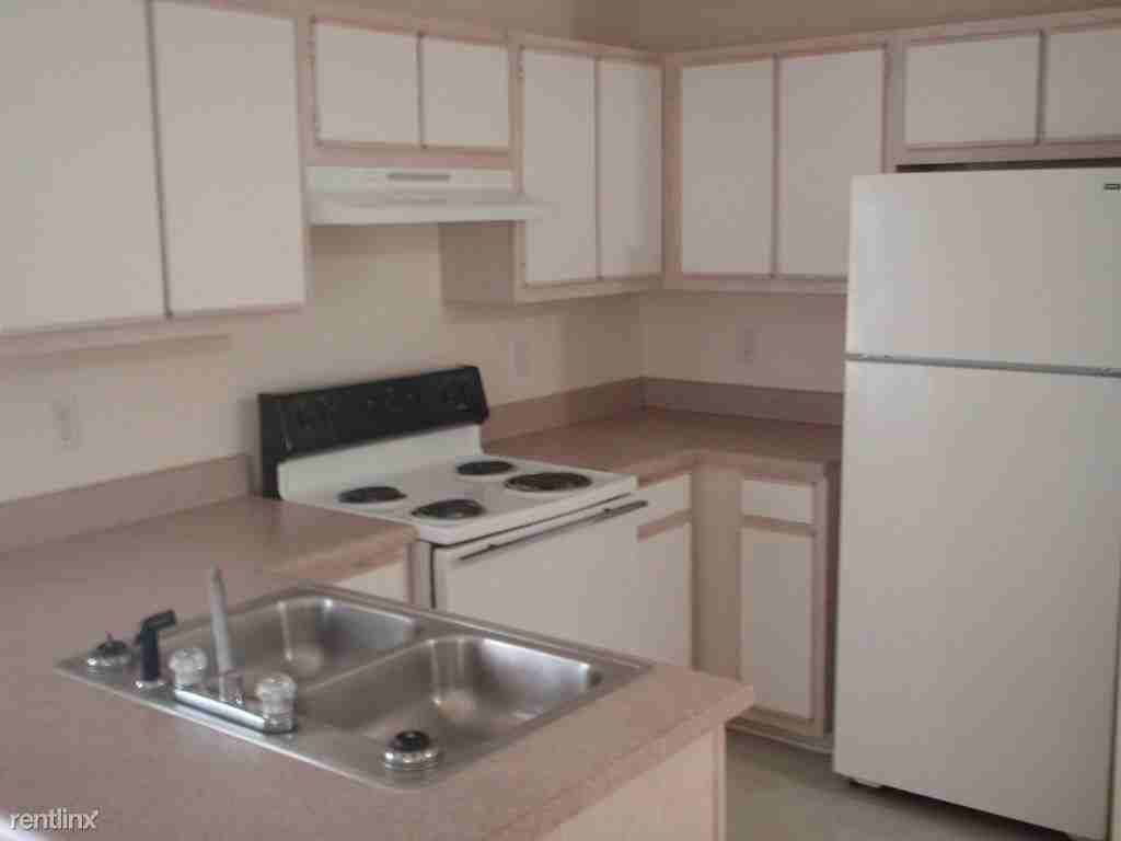 Highlander Rentals - Photo 3 of 6