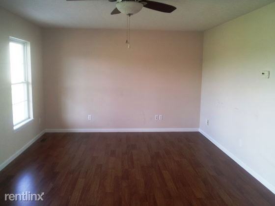 13544 Rineyville Rd - Photo 3 of 10