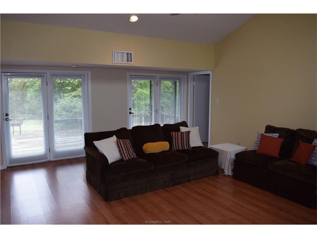 1003 Arboles Cir - Photo 2 of 27