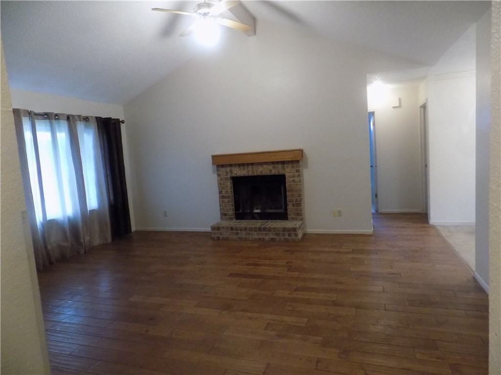 2205 Smith Branch Blvd - Photo 2 of 11