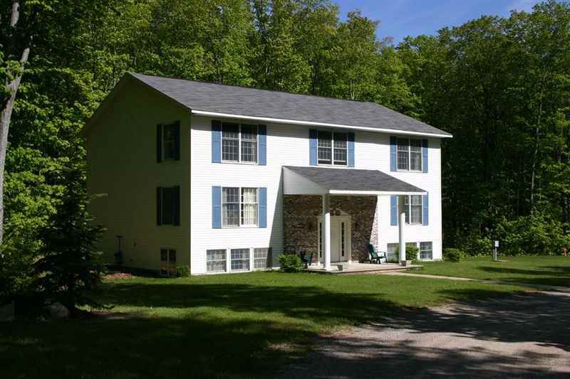 Foxfield Apartments - Photo 3 of 4