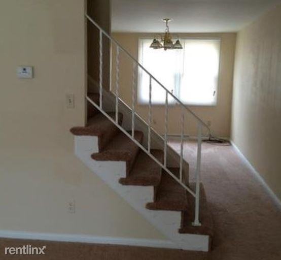 5812 Arizona Ave - Photo 2 of 9