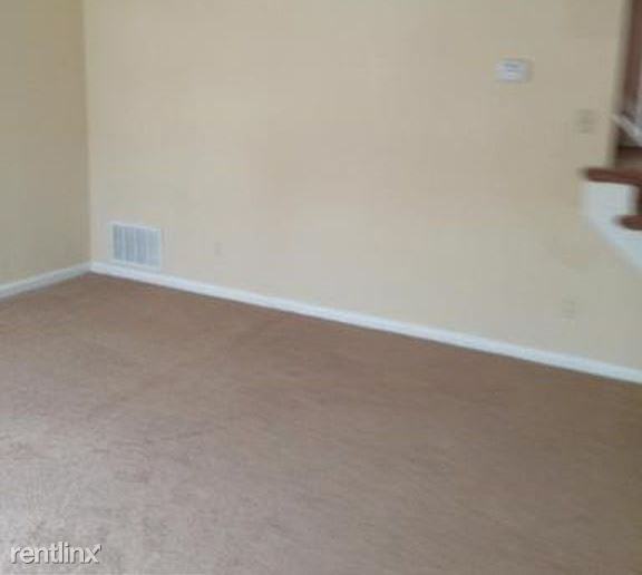 5812 Arizona Ave - Photo 3 of 9