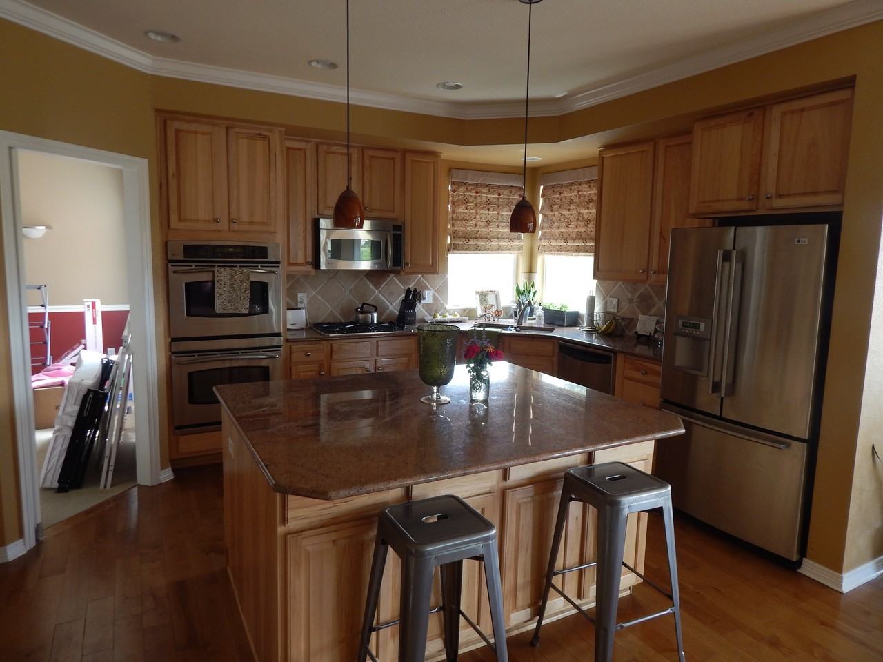 102 Crosshaven Pl - Photo 2 of 13