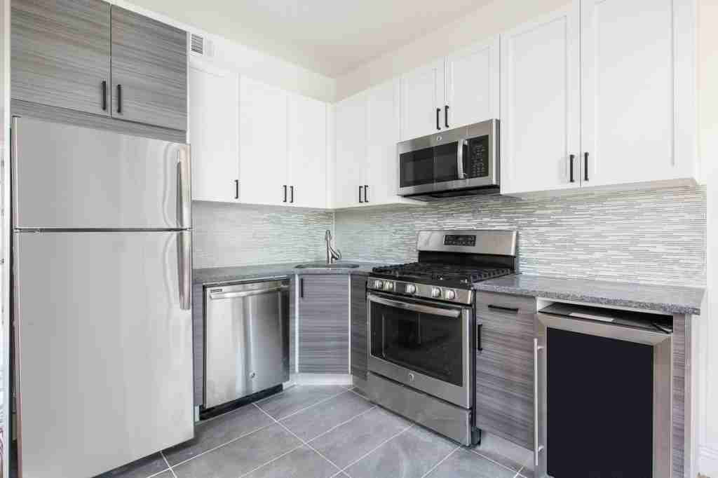 164 Lefferts Place #2