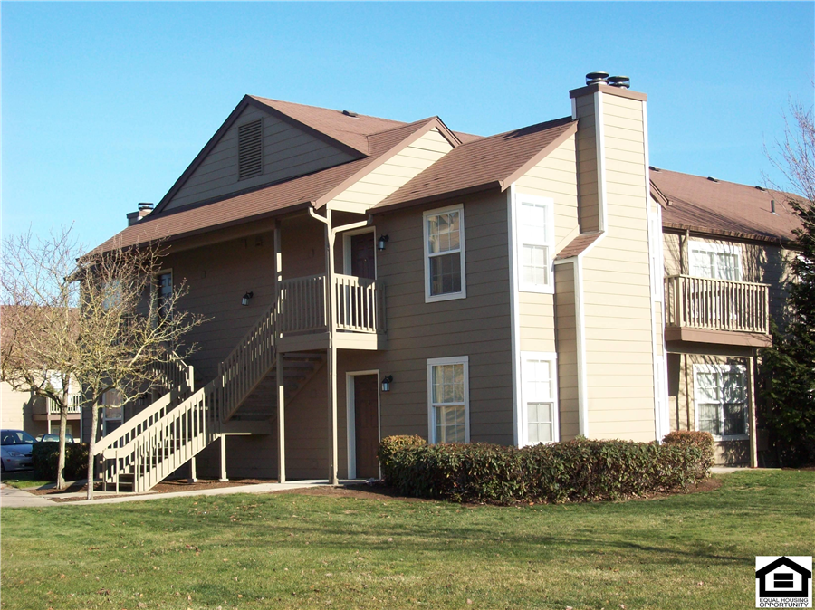 Village at Cascade Park Apartments SE Park St, Vancouver, WA 98683