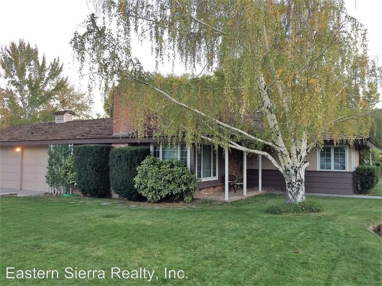 112 McLaren Ln - Photo 3 of 39