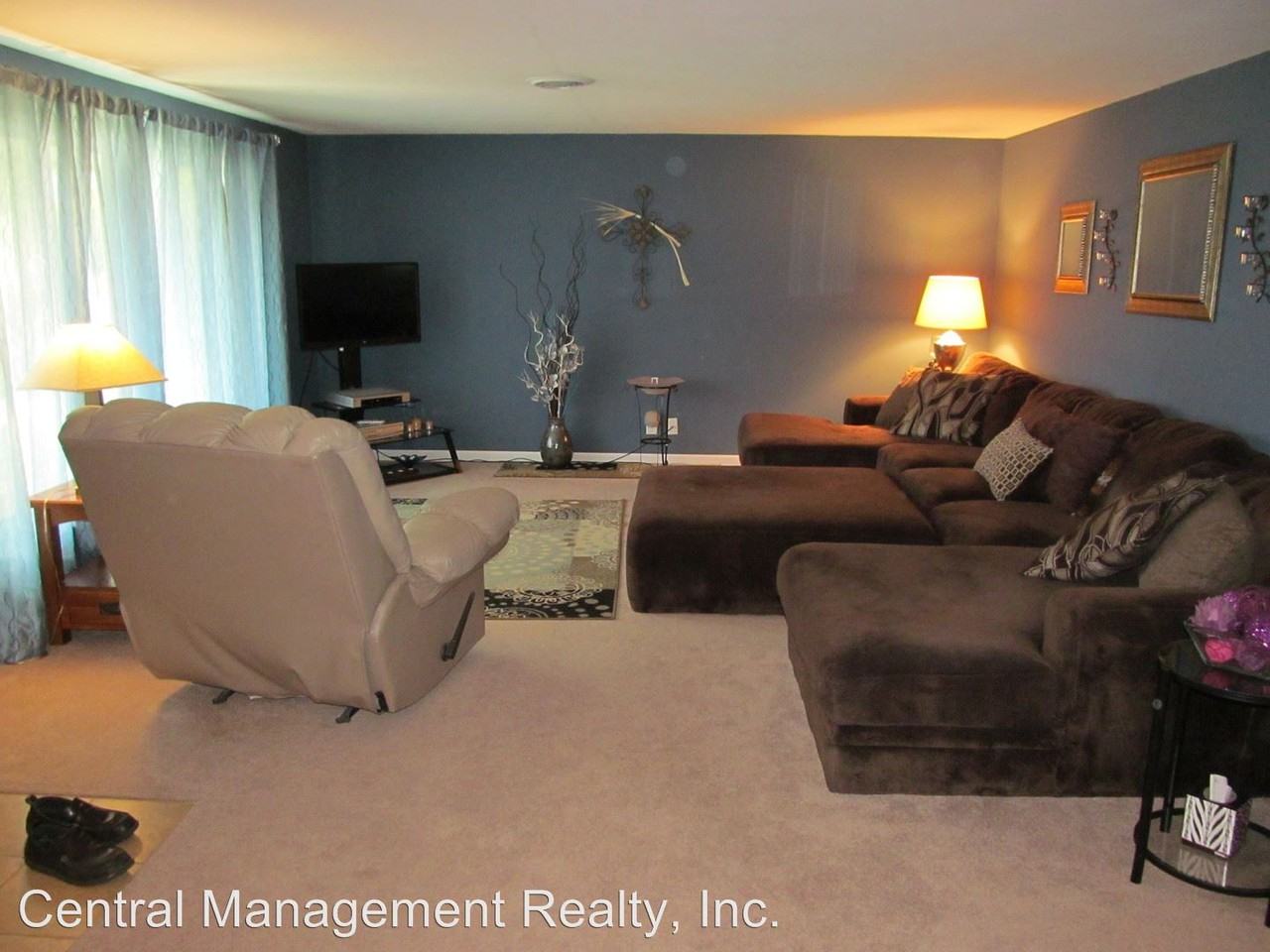 220 Eunice Dr - Photo 2 of 15