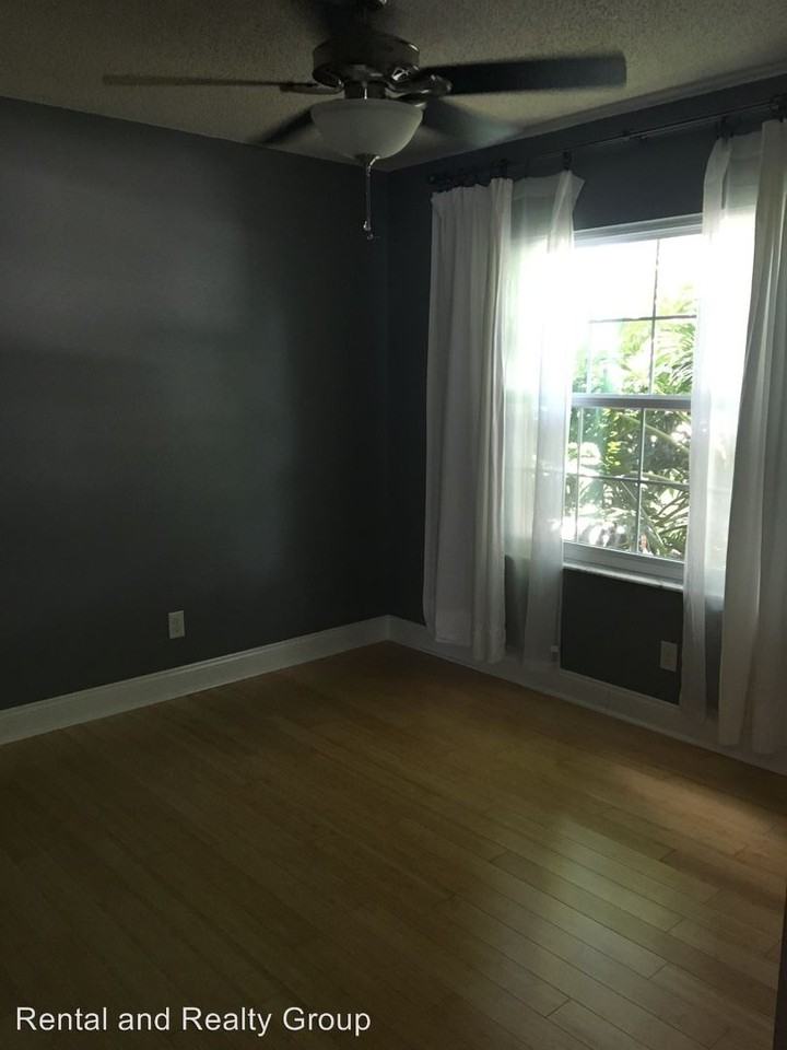 117 Tortuga Ct - Photo 3 of 16