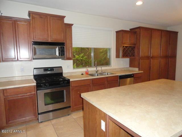 16643 S 27th Ave - Photo 3 of 18