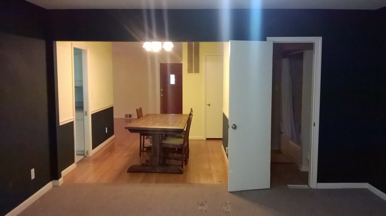 3326 Goldsmith Ln - Photo 2 of 9