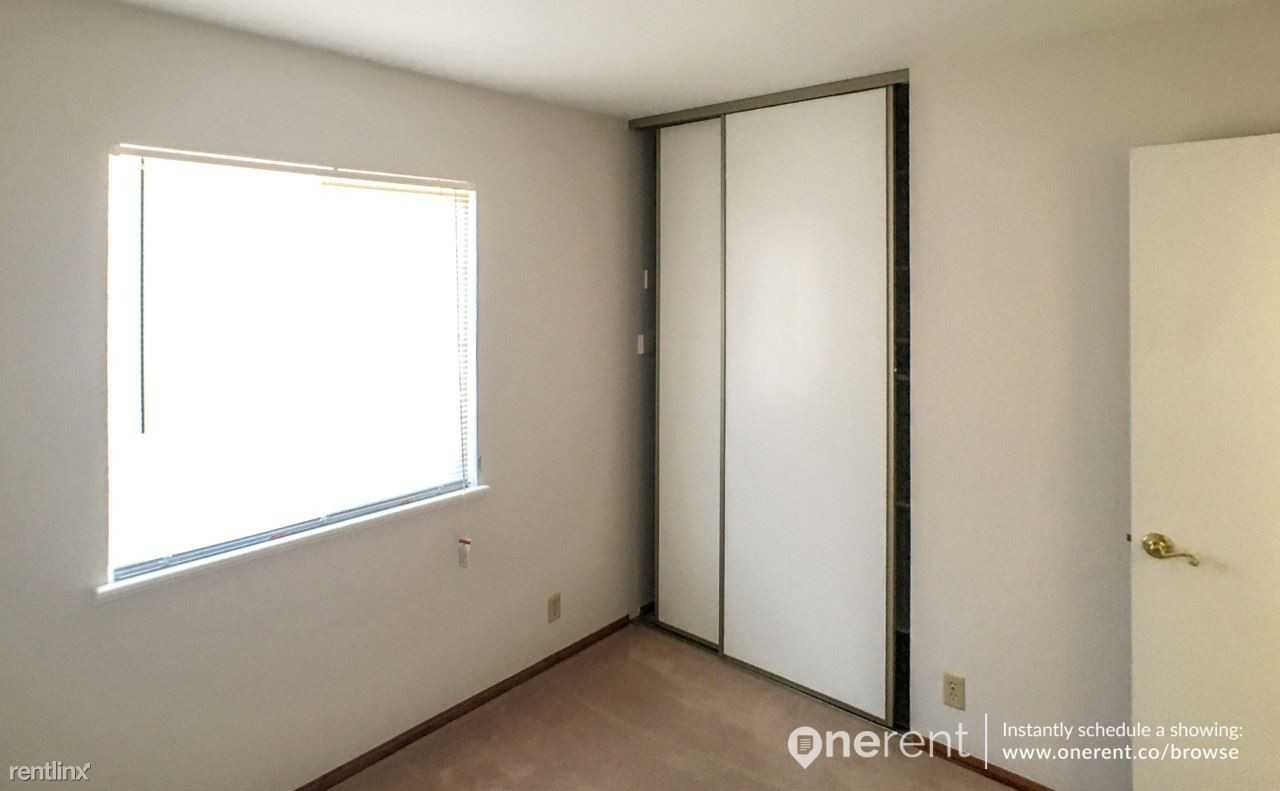 6798 Endmoor Dr - Photo 2 of 19