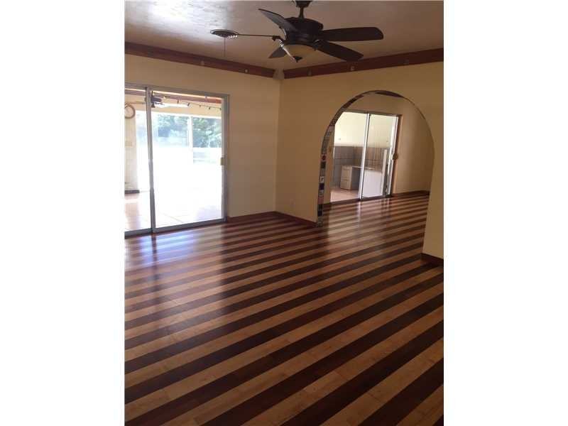 5850 Rose Terrace - Photo 3 of 33