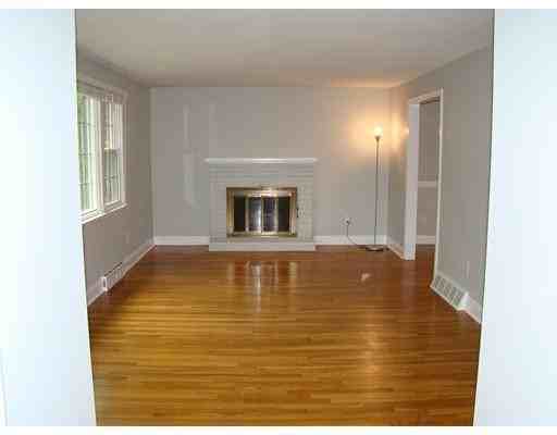 93 Karen Cir - Photo 2 of 11