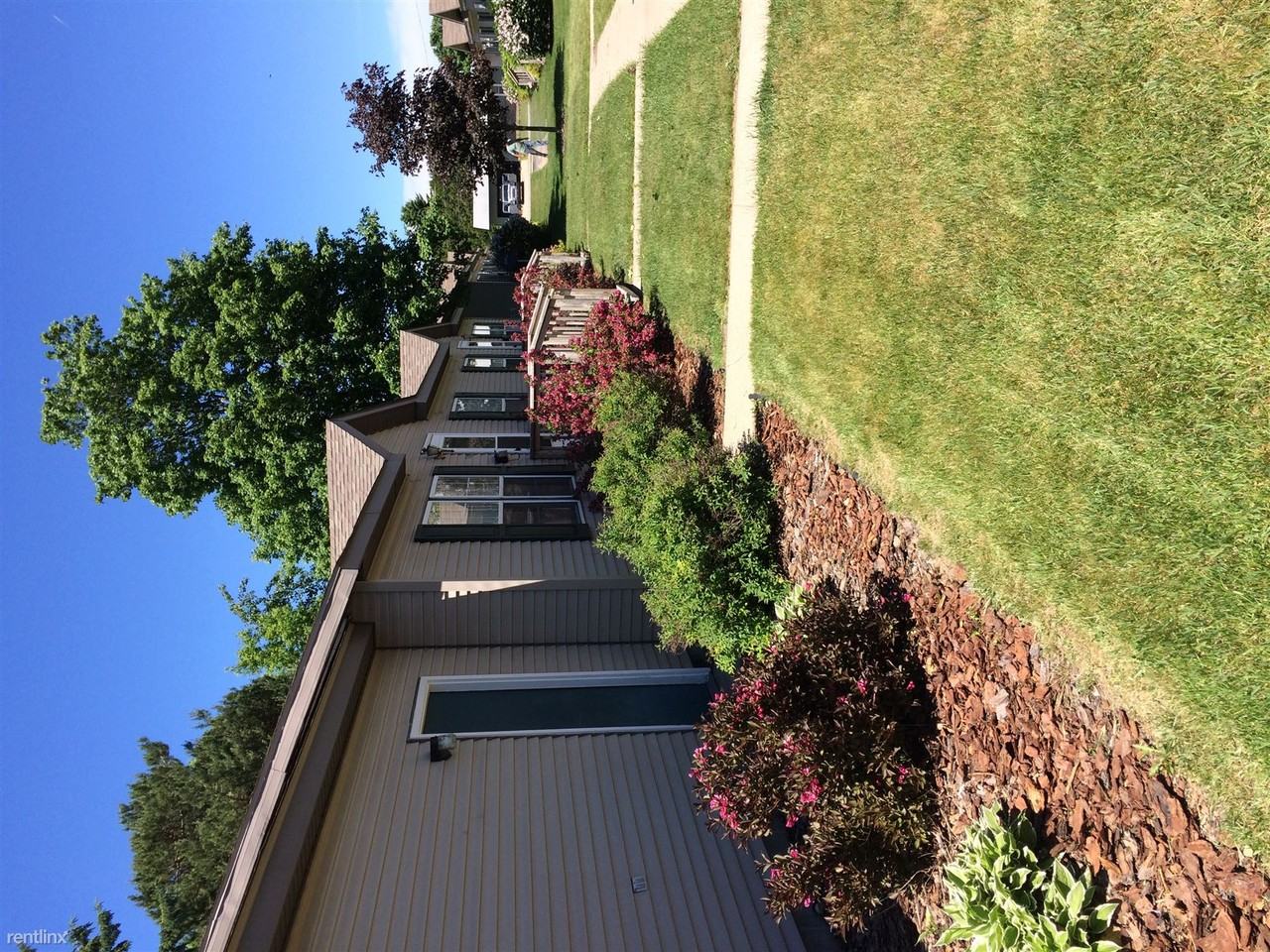 Mitchell, Sheldon Streets - Photo 3 of 4