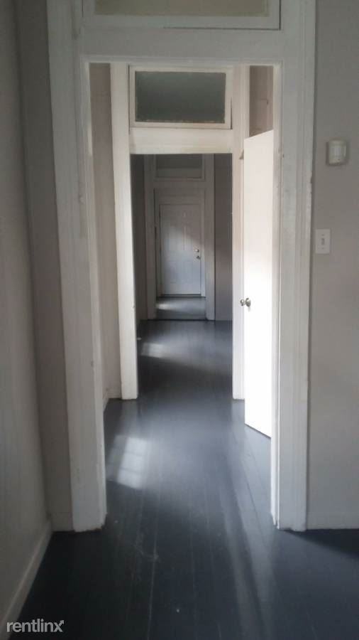 2924 St Peter St - Photo 3 of 9