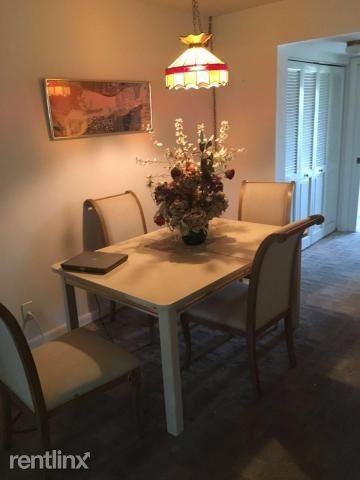 233 Suffolk F - Photo 2 of 10