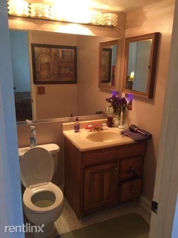 233 Suffolk F - Photo 3 of 10