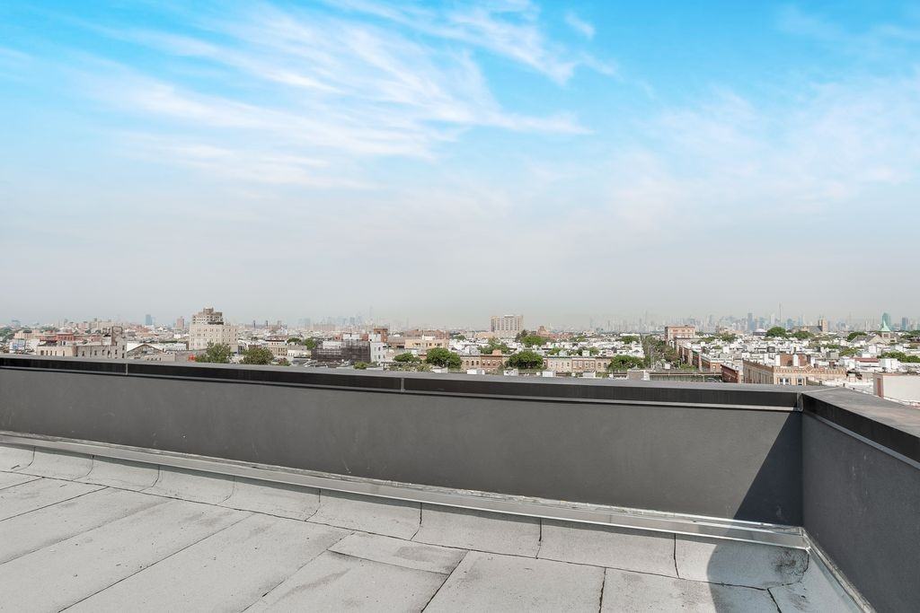 1678 Madison Place #515R - Photo 3 of 7