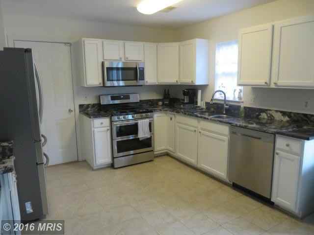 17305 Locust Creek Dr - Photo 2 of 7