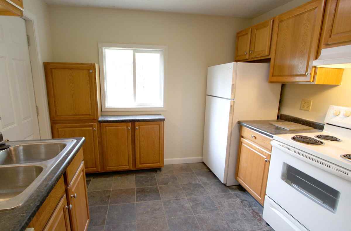 1655 Franklin Park S - Photo 3 of 10