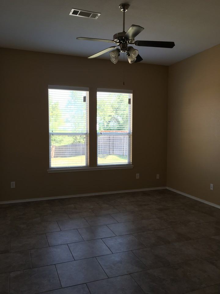 2673 Gardendale Dr - Photo 3 of 20