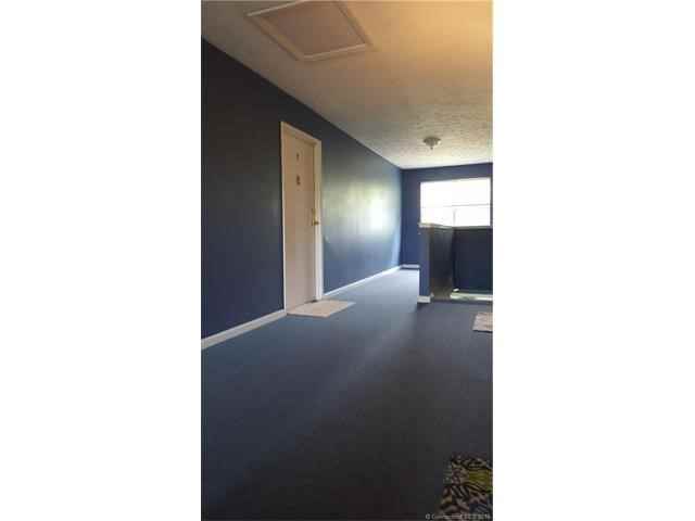 85 Horse Pond Rd #F - Photo 3 of 37