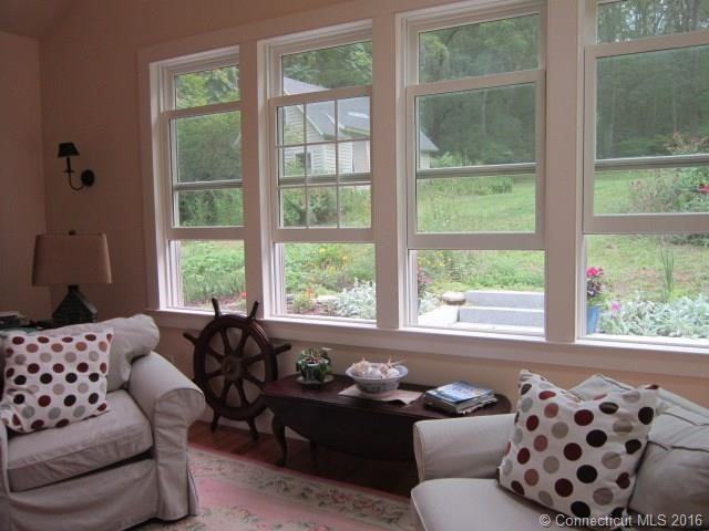 56 Sterling City Rd - Photo 2 of 21