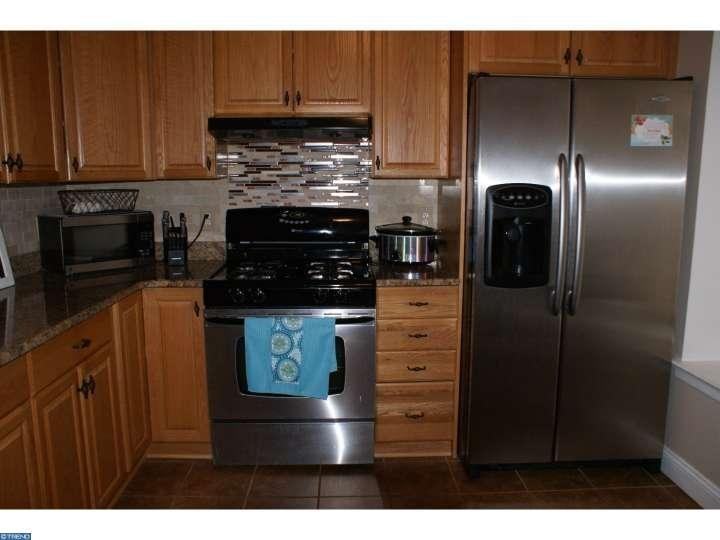 19 Crawford Ct - Photo 2 of 12
