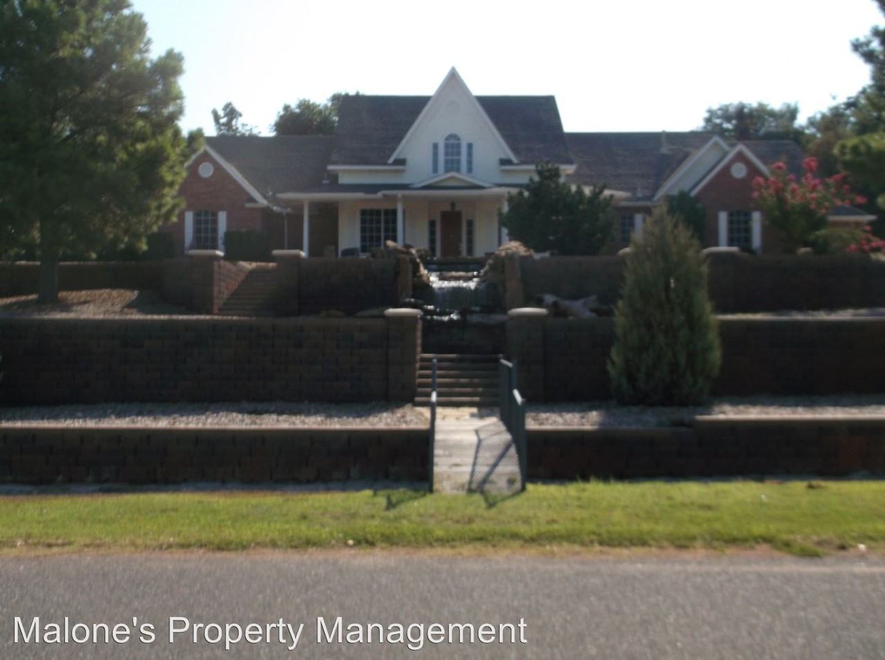 7824 Valley Creek Dr - Photo 2 of 30