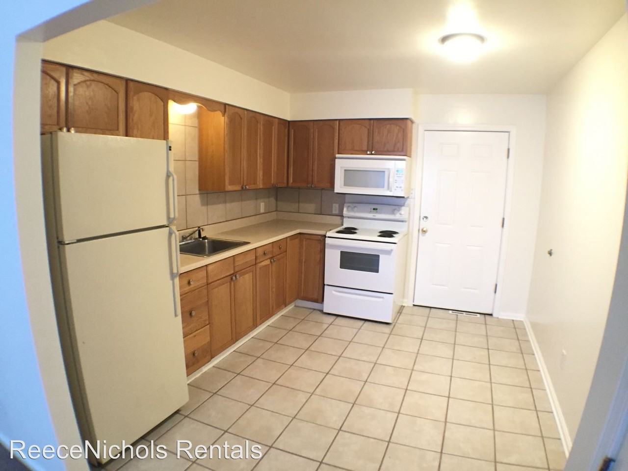 107 S Glenwood Ave - Photo 3 of 7