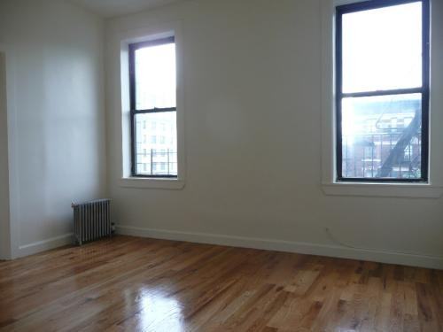 Amsterdam Ave & W 162nd St
