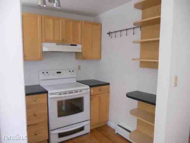 155 E Main St - Photo 2 of 7