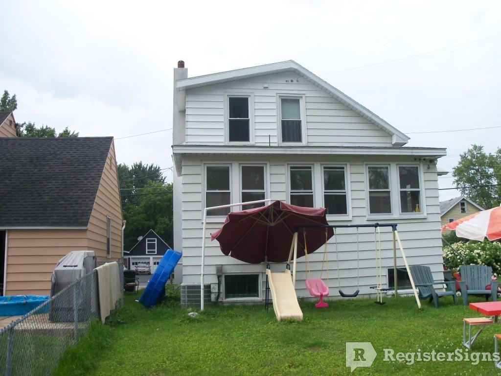 207 Garden City Dr - Photo 3 of 17