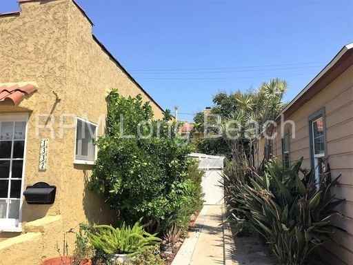 1332 Quincy Ave - Photo 2 of 14