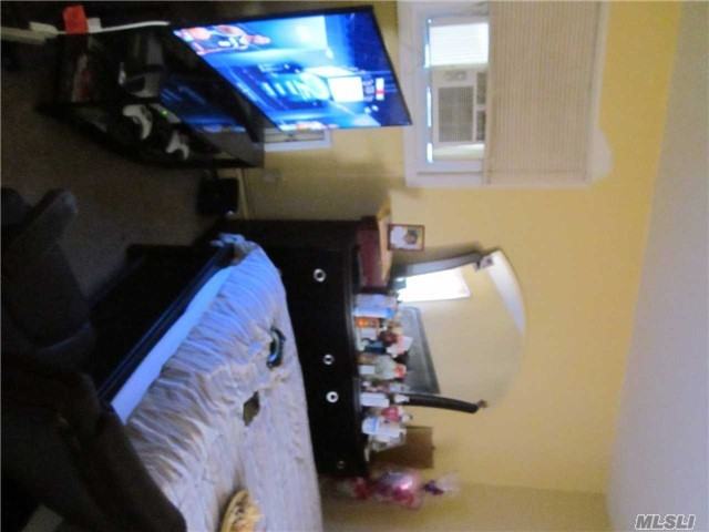 64 E Fulton St - Photo 3 of 6