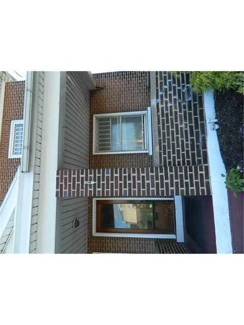 1662 Main St - Photo 2 of 7
