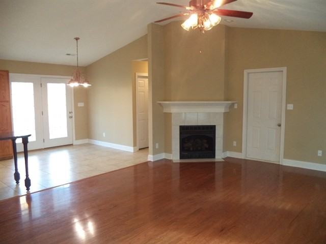 7111 Angel Pl Ln - Photo 3 of 13