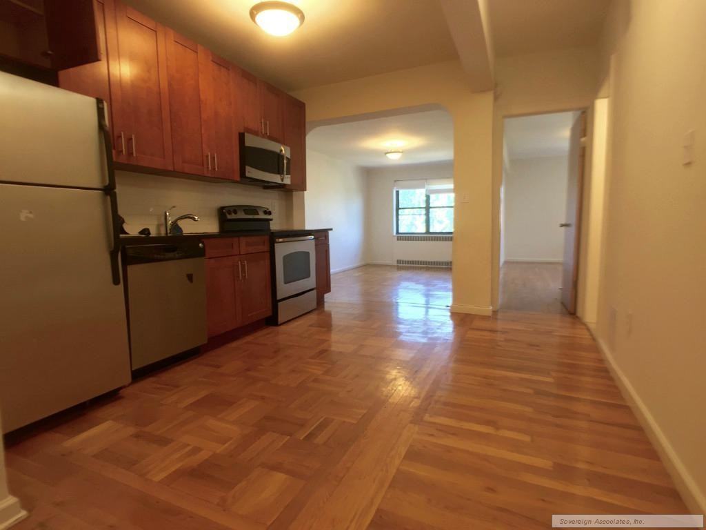 700 Fort Washington Ave #7R