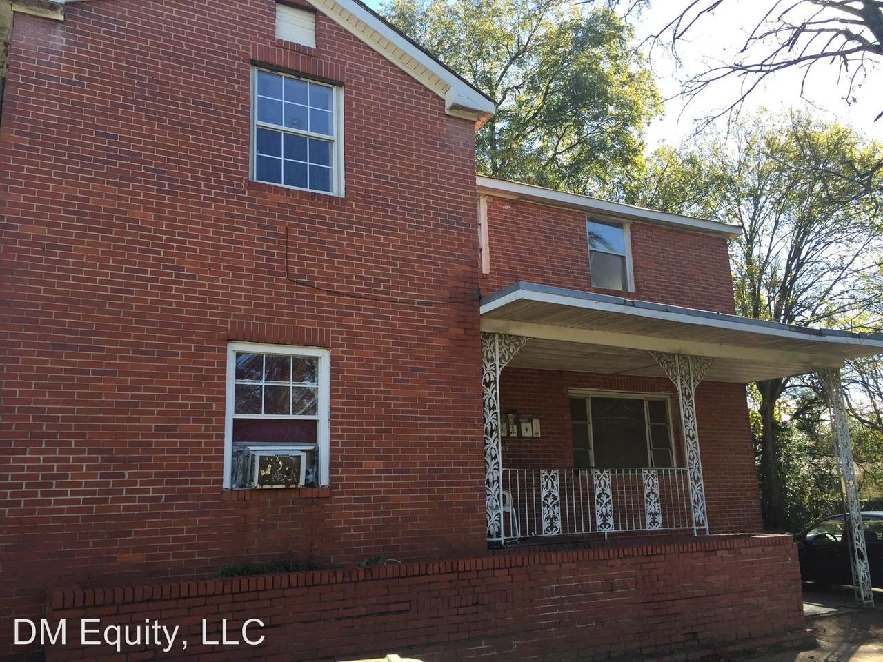 643 Oak Street - Photo 2 of 16