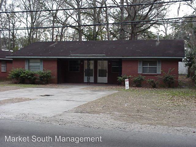 13 Hampstead Ave - Photo 2 of 11